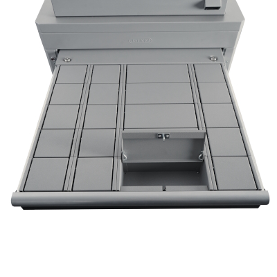 Pojedyncze zamykane schowki w szufladzie szafy wydawczej